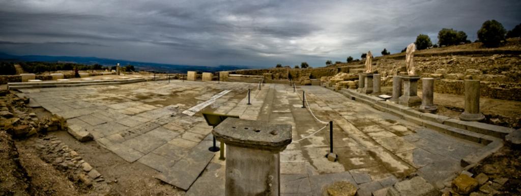 Torreparedones, España - Los caminos de la Bética