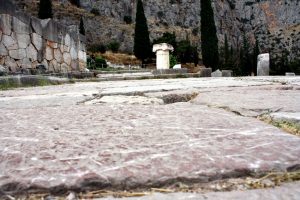 Delfos, Grecia - El oráculo en el ombligo del mundo