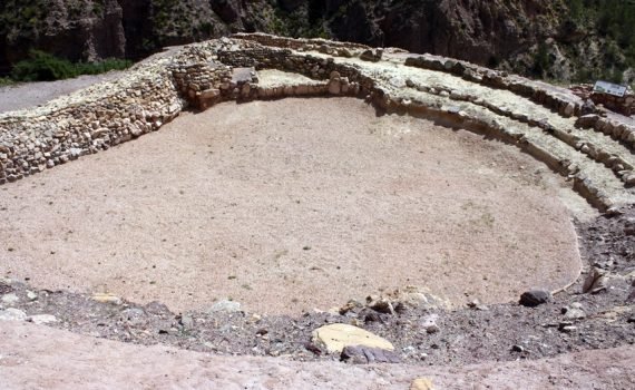 La Bastida, España - El misterio de la ciudad escondida