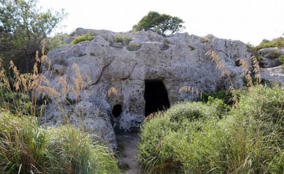 Necrópolis de Cala Morell
